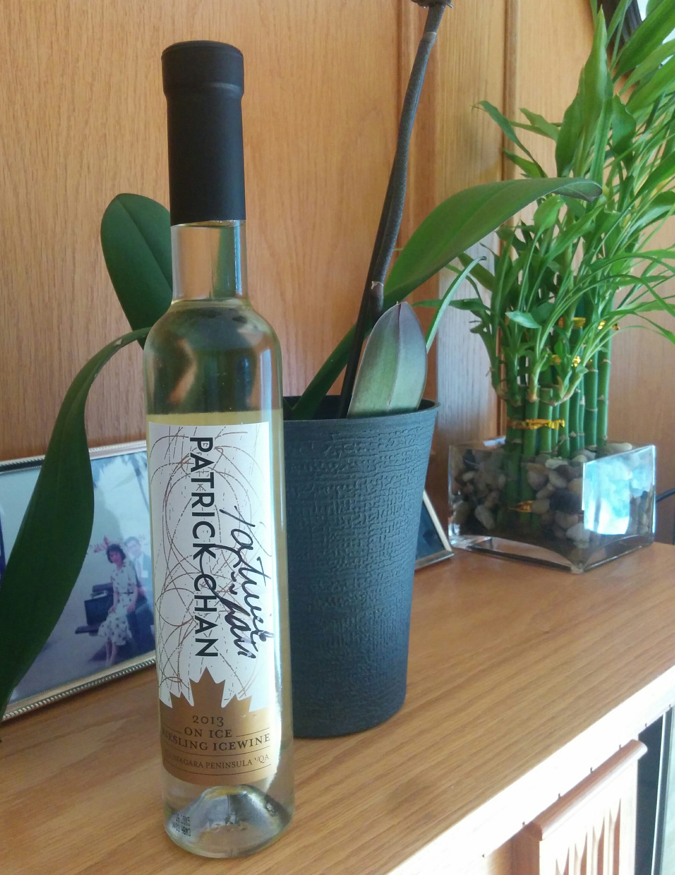 A signed bottle of Patrick Chan's "On Ice" Icewine. (©Krunchii. Used with permission.)